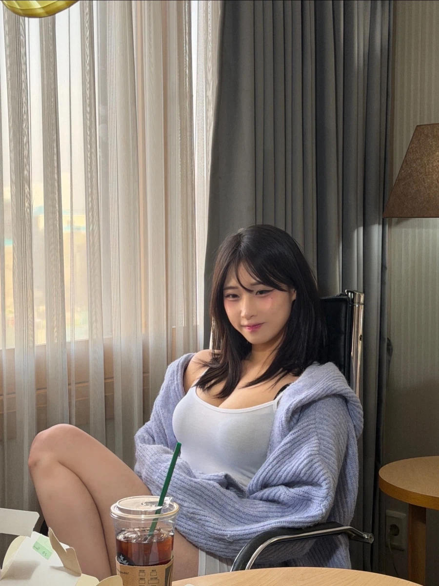 ㅎㅂ) ♡♡♡♡_2.webp