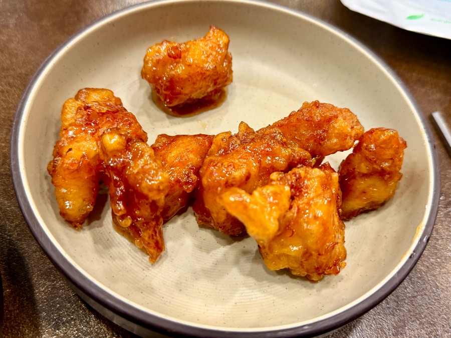 닭칼국수,항정수육(닭강정,떡볶이 무한)_4.jpeg