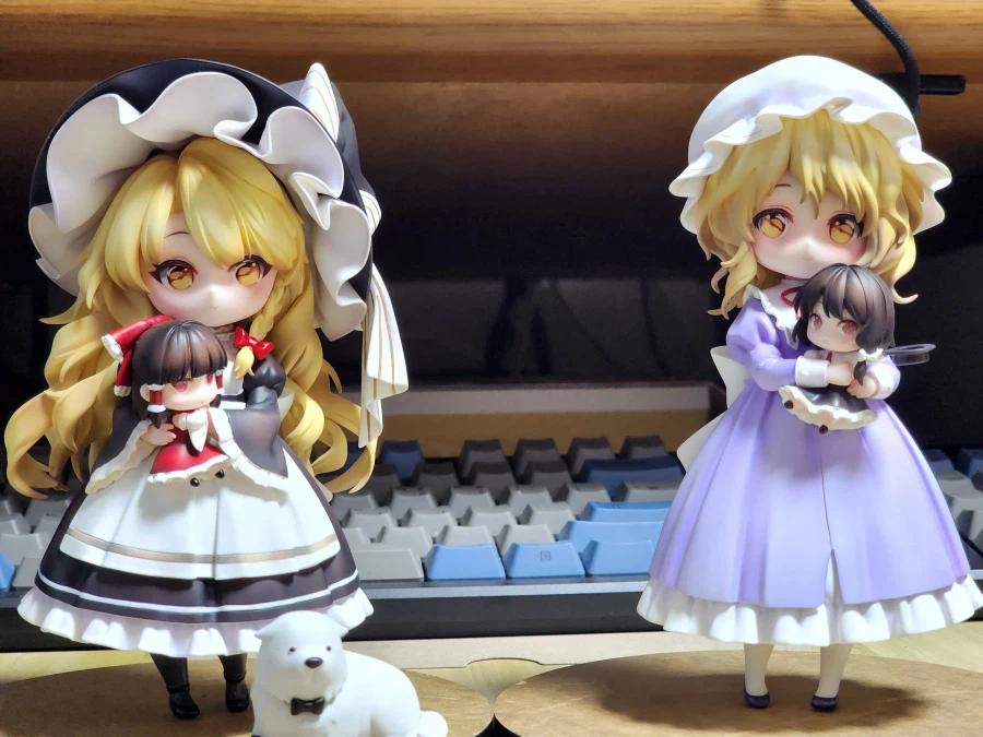 동방프로젝트 아시는분~ 오른쪽에 케릭터 이름 좀 알 수 있을까요?_1.webp