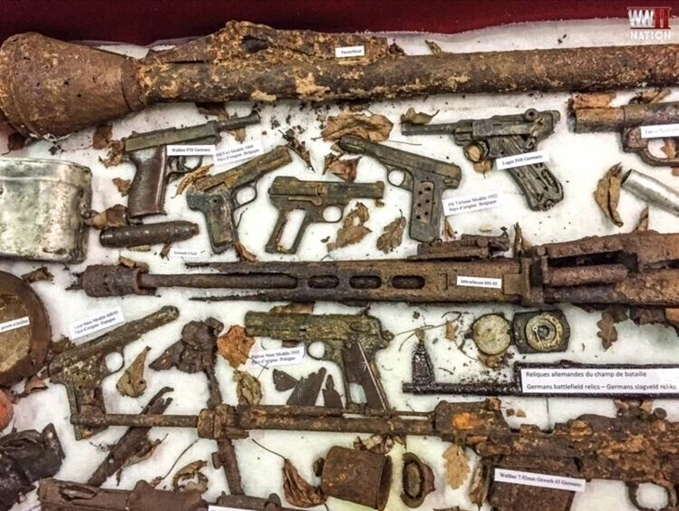 프랑스 아르덴에서 금속탐지기 취미생활.jpg_1.webp