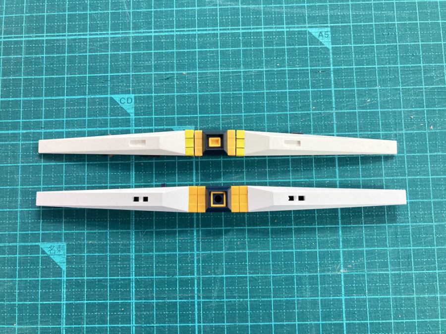 1/144 옵션 파츠 세트 건프라 19 핀 판넬 + HGUC 비교 사진_2.jpg