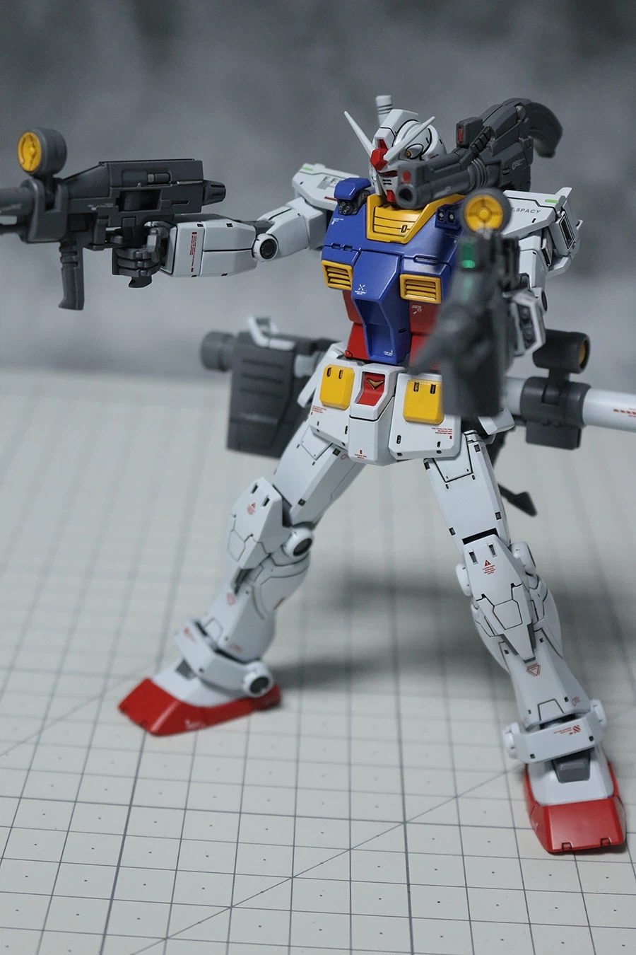 HG RX-78-02 건담 디 오리진 완성_12.webp