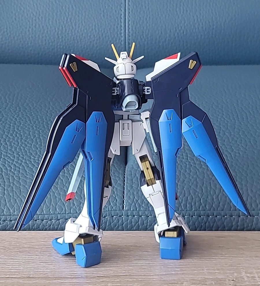 무등급 1/100 스트라이크 프리덤_2.webp