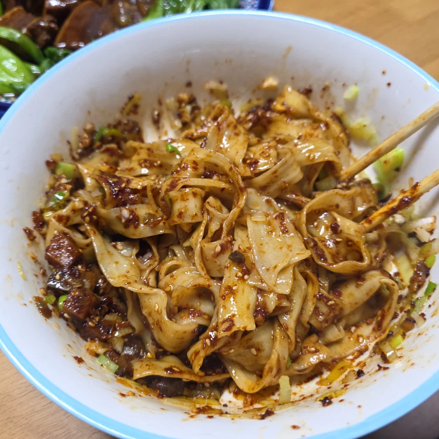 (추탭갈)새벽에 잠 못 들고 유게 하는 자 이걸 보아라_3.webp