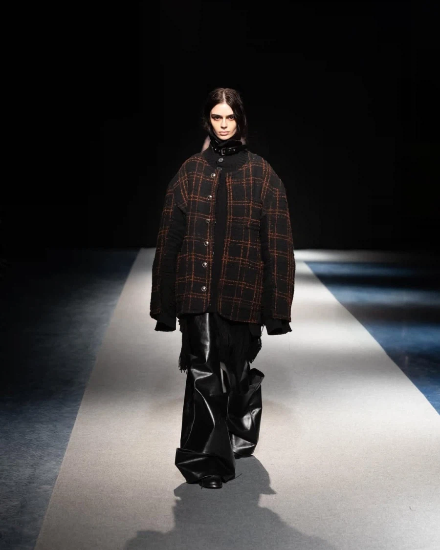 26fw 파리패션위크 한국브랜드 컬렉션 1. 송지오_15.webp