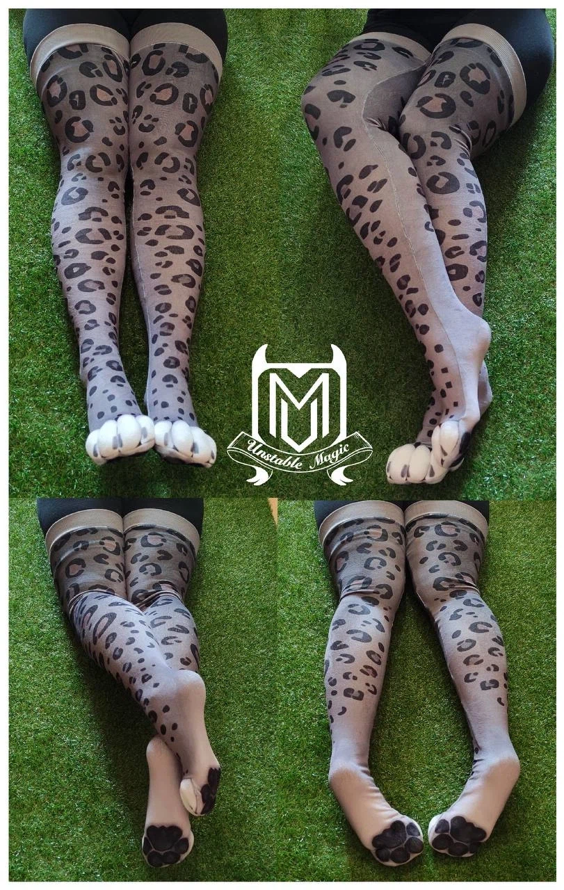 조금 수상한 스타킹_1.webp