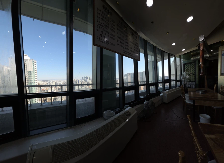 동묘앞역 19층 고층빌딩에서 먹는 8000원 소불고기 전골 한상_3.webp