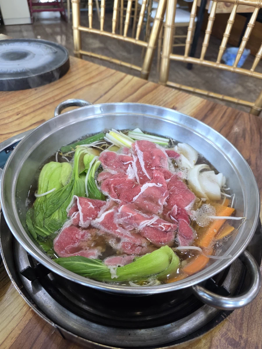 동묘앞역 19층 고층빌딩에서 먹는 8000원 소불고기 전골 한상_10.webp