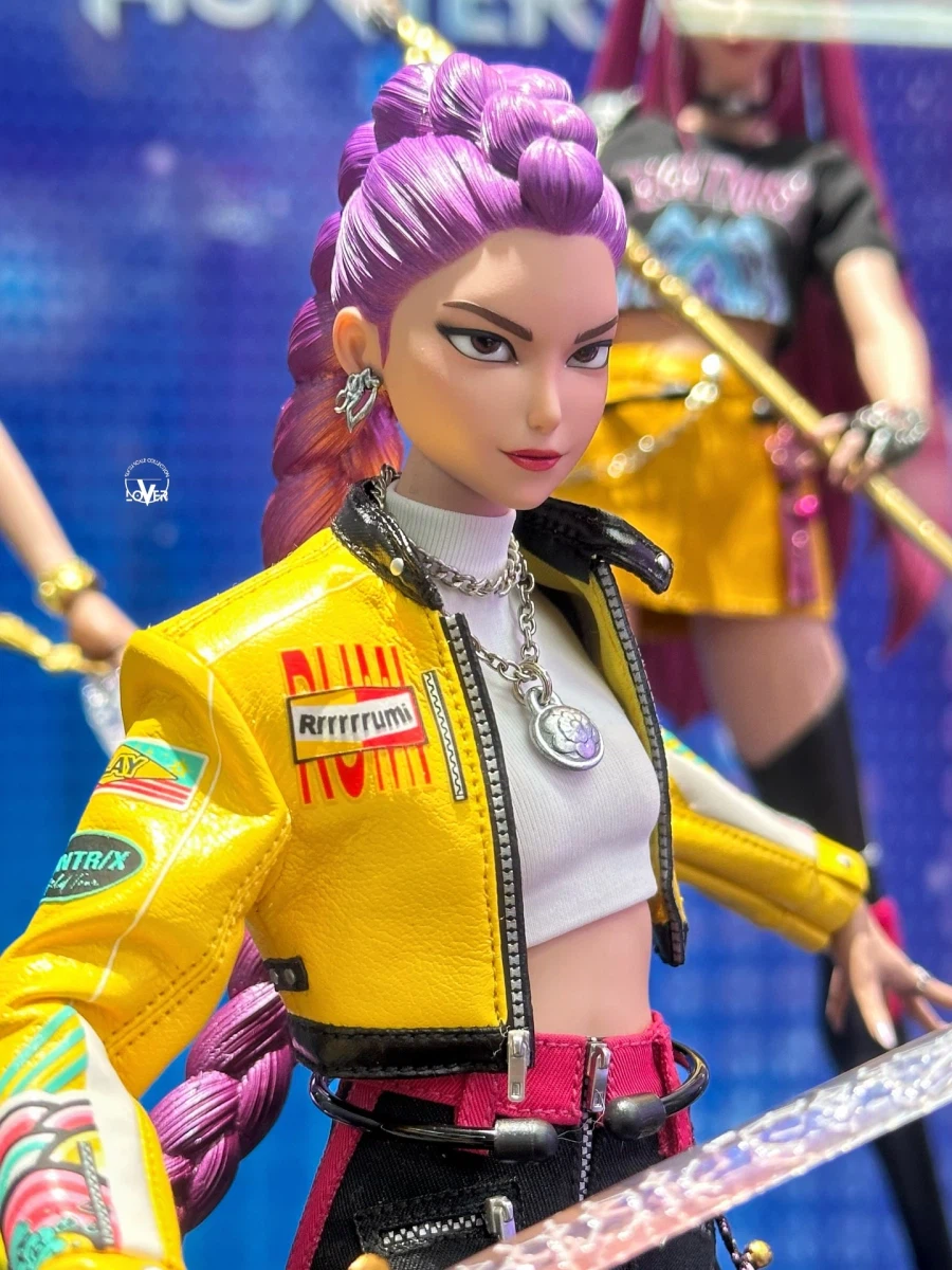 [핫토이] 1/6 케이팝 데몬 헌터스 - 헌트릭스 프로토타입 전시_5.webp