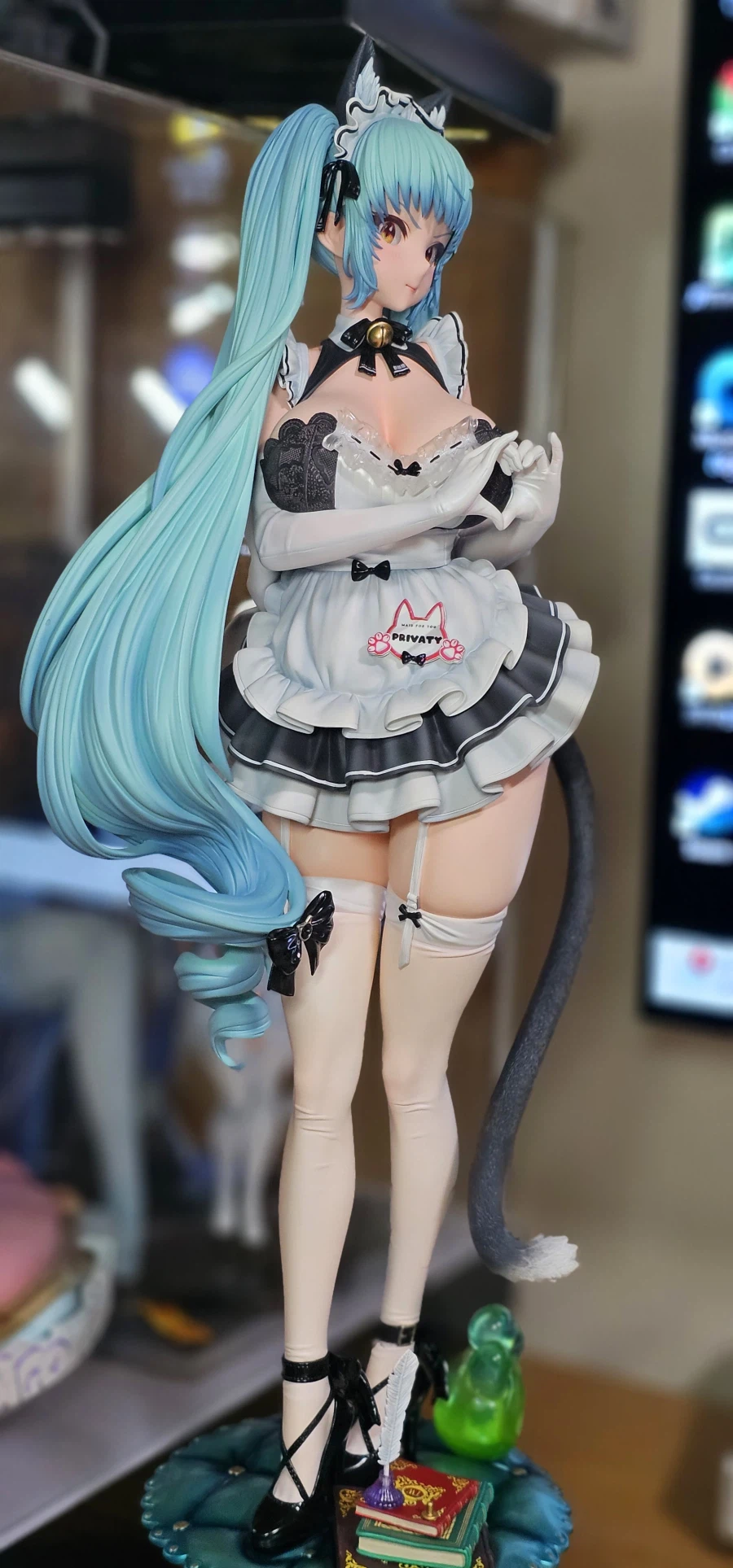 니케의 메이드 미쿠_3.webp