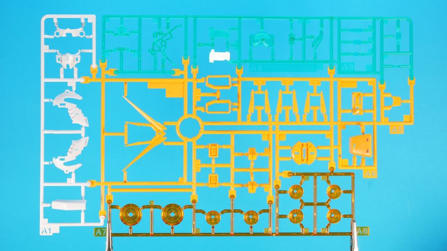 PG 언리쉬드 뉴 건담 런너 사진_3.jpg