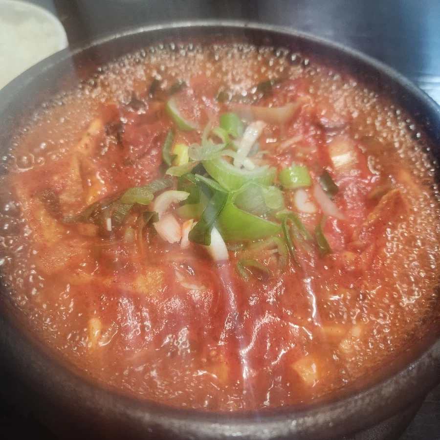 짬뽕 라면_1.webp