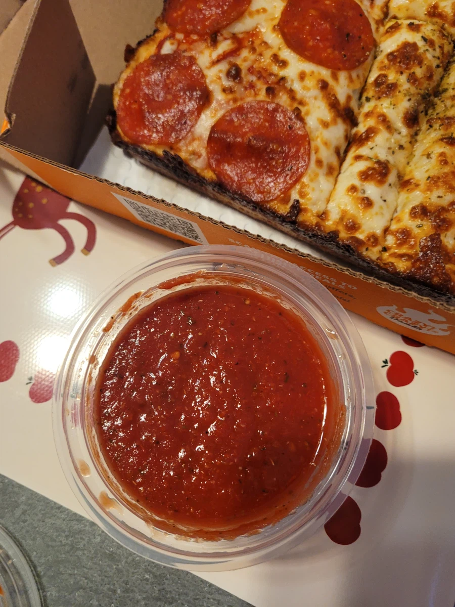 리틀 시저스 피자_2.webp