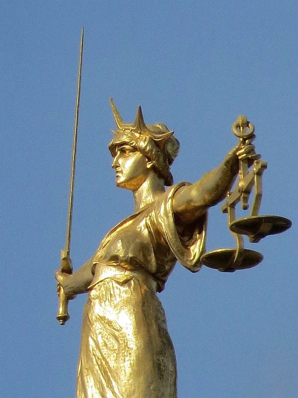 정의의 여신상에 대한 한국만의 독특한 특징_5.webp