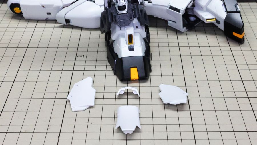 PG 언리쉬드 뉴 건담 장갑 & 무장 조립 과정 사진 (스크롤 주의)_15.jpg