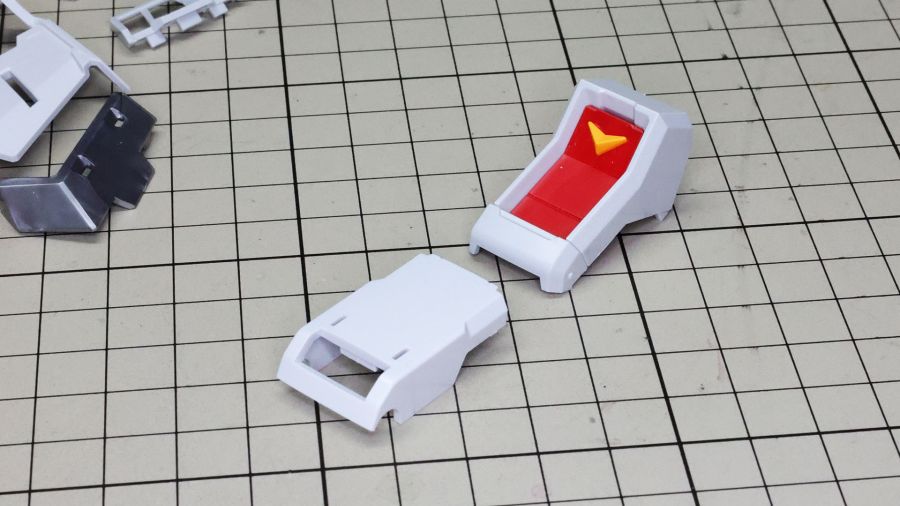 PG 언리쉬드 뉴 건담 장갑 & 무장 조립 과정 사진 (스크롤 주의)_24.jpg