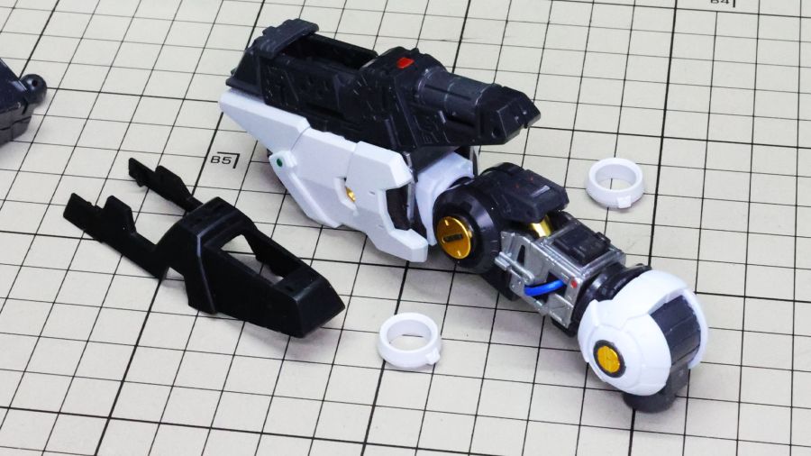 PG 언리쉬드 뉴 건담 장갑 & 무장 조립 과정 사진 (스크롤 주의)_50.jpg