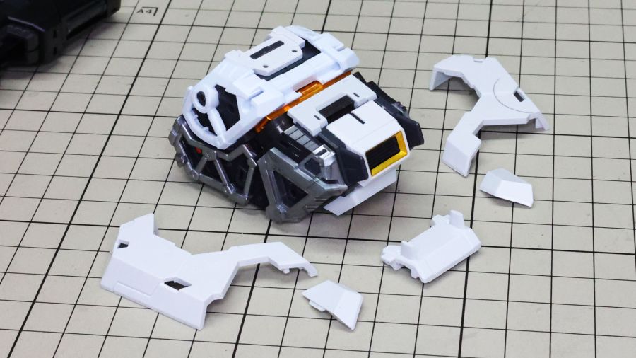 PG 언리쉬드 뉴 건담 장갑 & 무장 조립 과정 사진 (스크롤 주의)_54.jpg