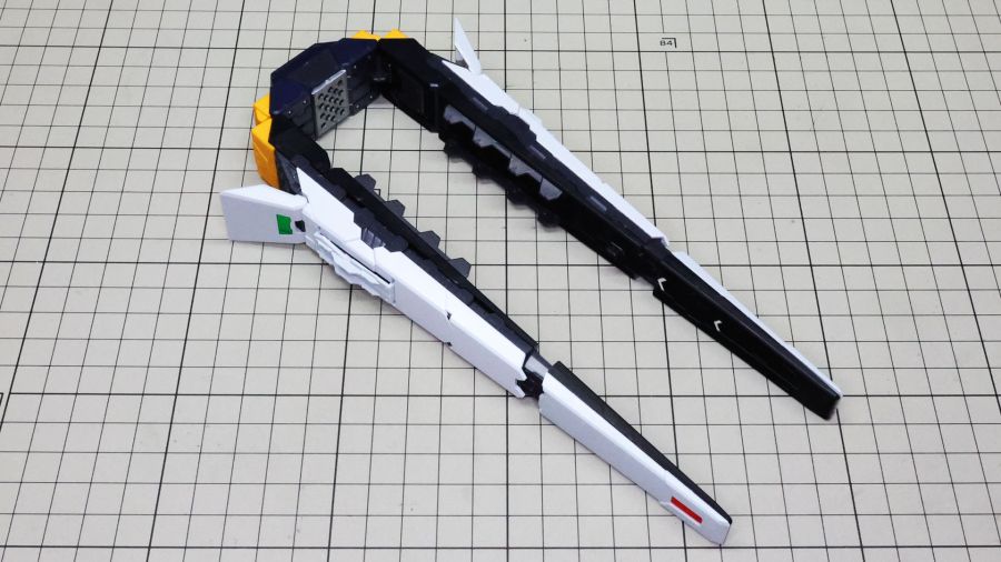 PG 언리쉬드 뉴 건담 장갑 & 무장 조립 과정 사진 (스크롤 주의)_191.jpg