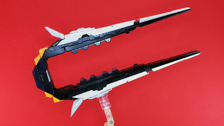 PG 언리쉬드 뉴 건담 롤아웃 포징 사진_45.jpg