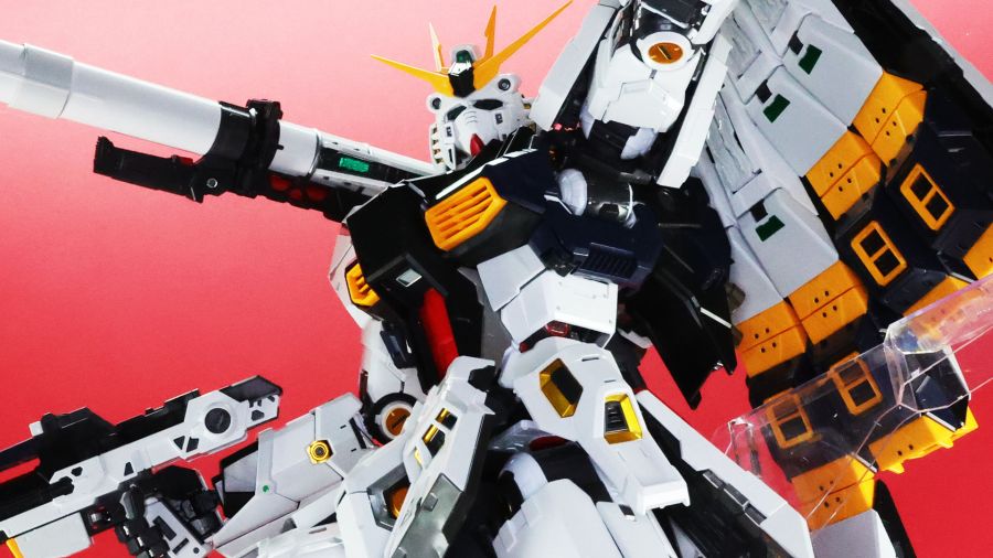 PG 언리쉬드 뉴 건담 롤아웃 포징 사진_98.jpg