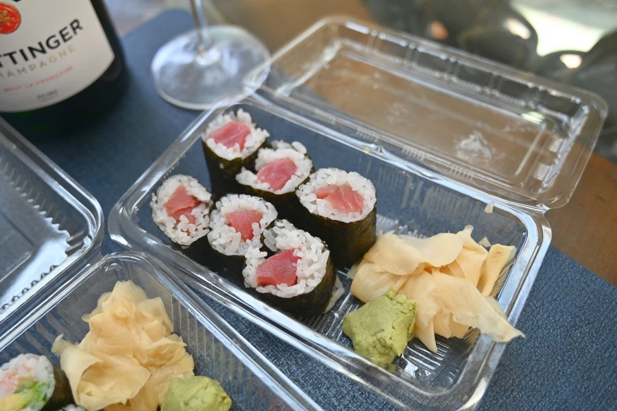 쉬는 금욜에 대충 사묵는 모듬스시;ㅎ_6.webp