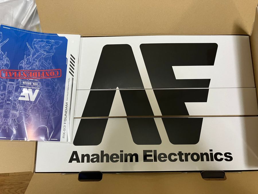 PG 언리쉬드 뉴 건담 본체 가조립 사진_2.jpg