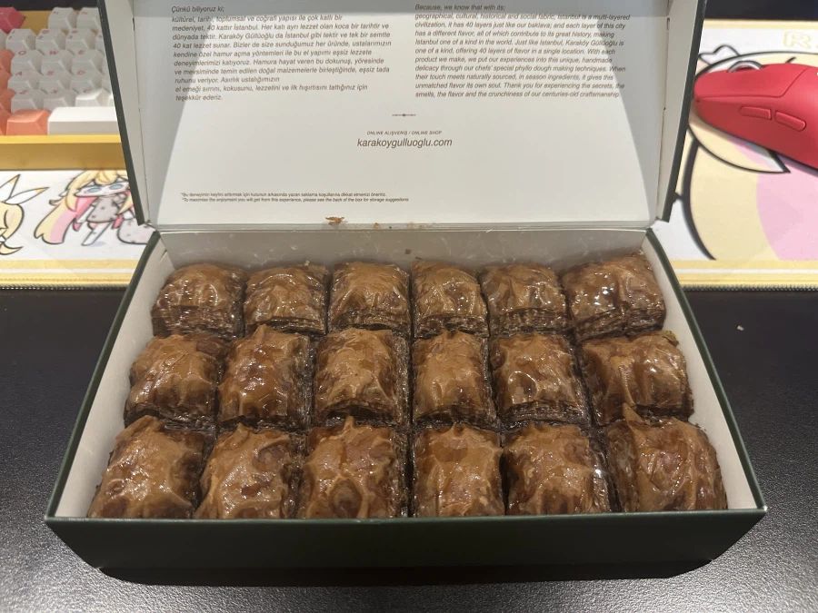 [돼억시니] 야만인의 식사사진_2.webp