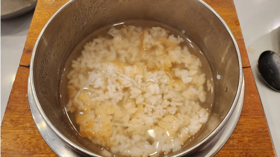 아침은 황태 해장국이었습니다._4.webp