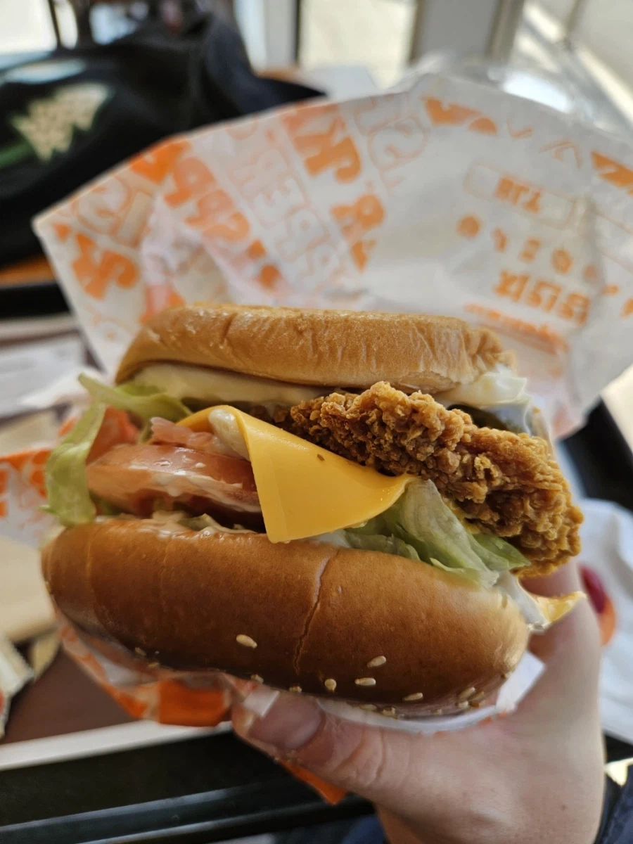 버거킹 더 크리스퍼 베이컨&치즈_4.webp