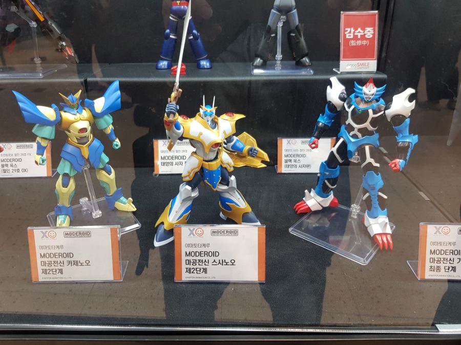 [굿 스마일] MODEROID 블랙 옥스 태양의 사자판 외 전시 사진_5.jpg