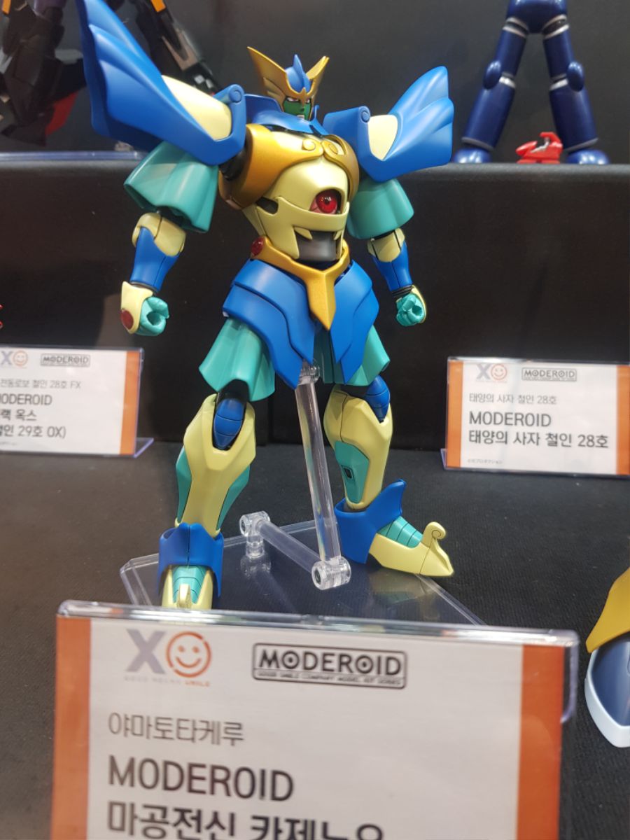 [굿 스마일] MODEROID 블랙 옥스 태양의 사자판 외 전시 사진_6.jpg