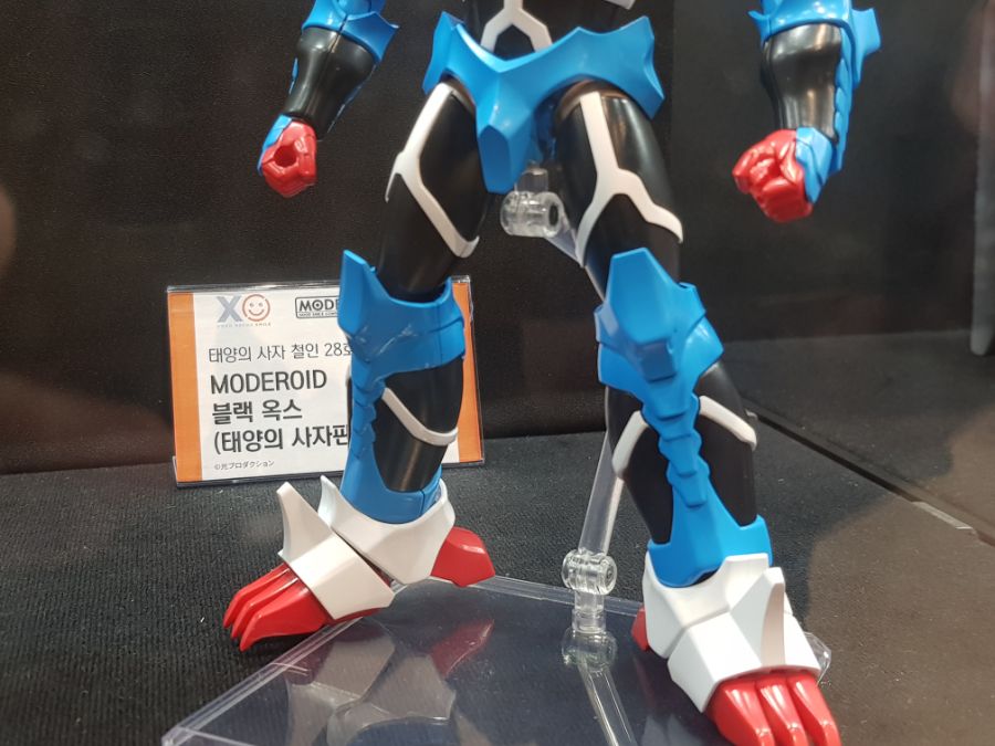 [굿 스마일] MODEROID 블랙 옥스 태양의 사자판 외 전시 사진_11.jpg