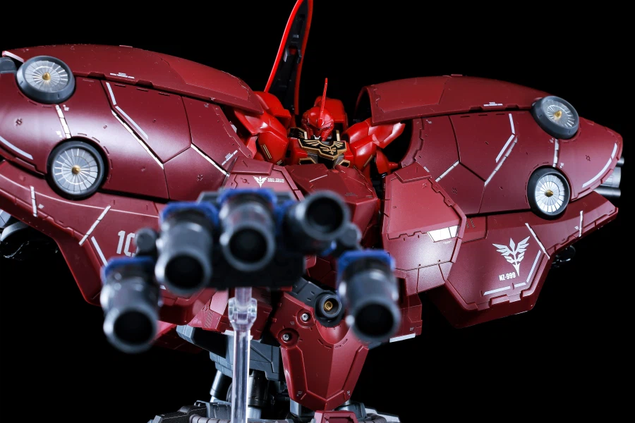 두대의 건담이 함께 맞서는 가_8.webp