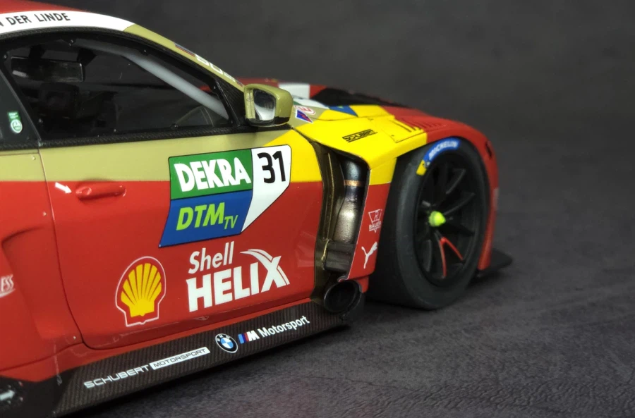 [Nunu] 가장 강력한 BMW 1/24 M4 GT3 2022 챔피언 머신 완성_19.webp