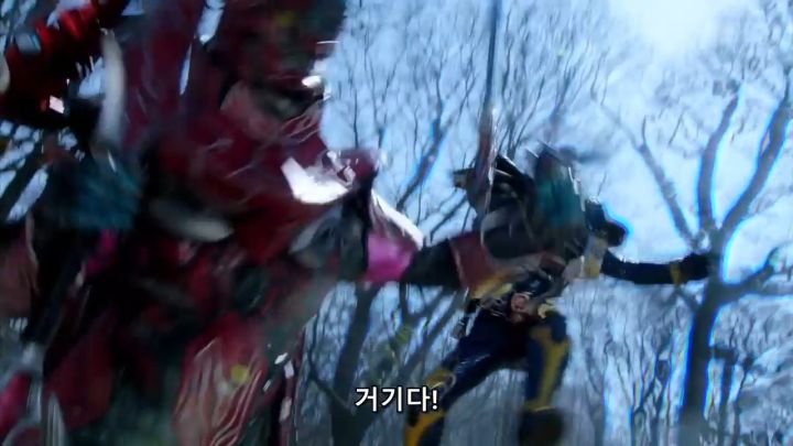 [가면라이더 가이무] 한 번으로 끝나버린 동맹_25.jpg