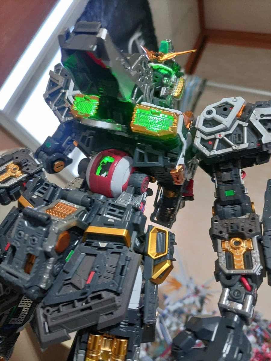 [반다이] PG 언리쉬드 뉴건담 내부 프레임 LED 유닛 사용 이미지_4.webp