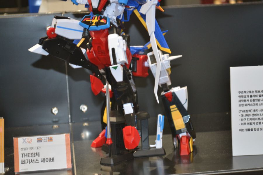 [굿 스마일] THE 합체 페가서스 세이버 2026 용산 전시 사진 2_10.jpg
