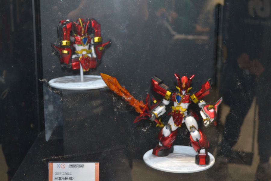 [굿 스마일] MODEROID 킹스 스타일 그랑조트 시리즈 용산 전시 사진 2_1.jpg