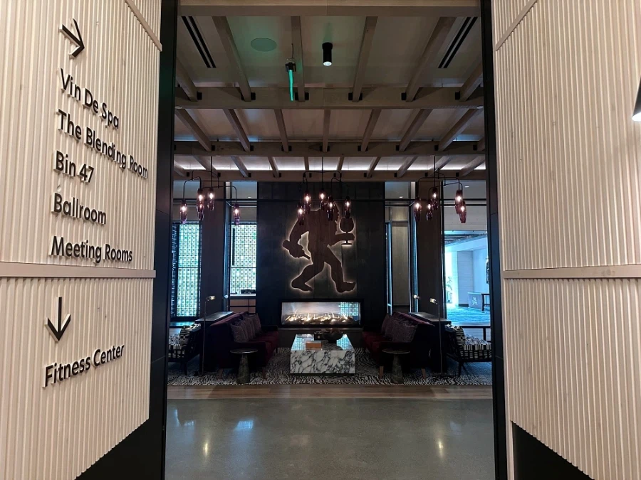 주정뱅이 마을의 1박 2일 여행 - 1_1.webp