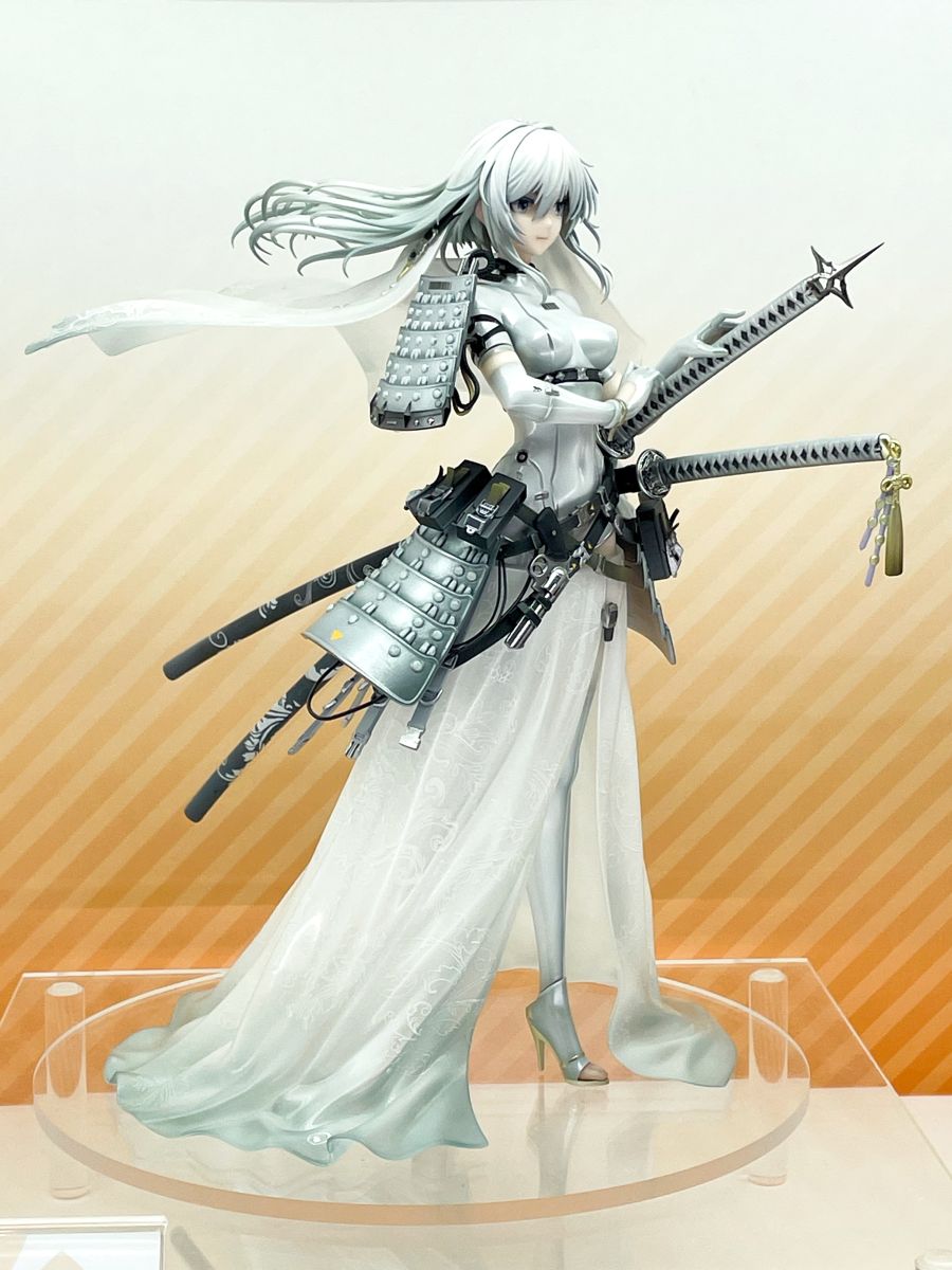 [큐즈 Q] 장송의 프리렌 계열 외 원페스 2026 겨울 신제품 전시 사진_8.jpg