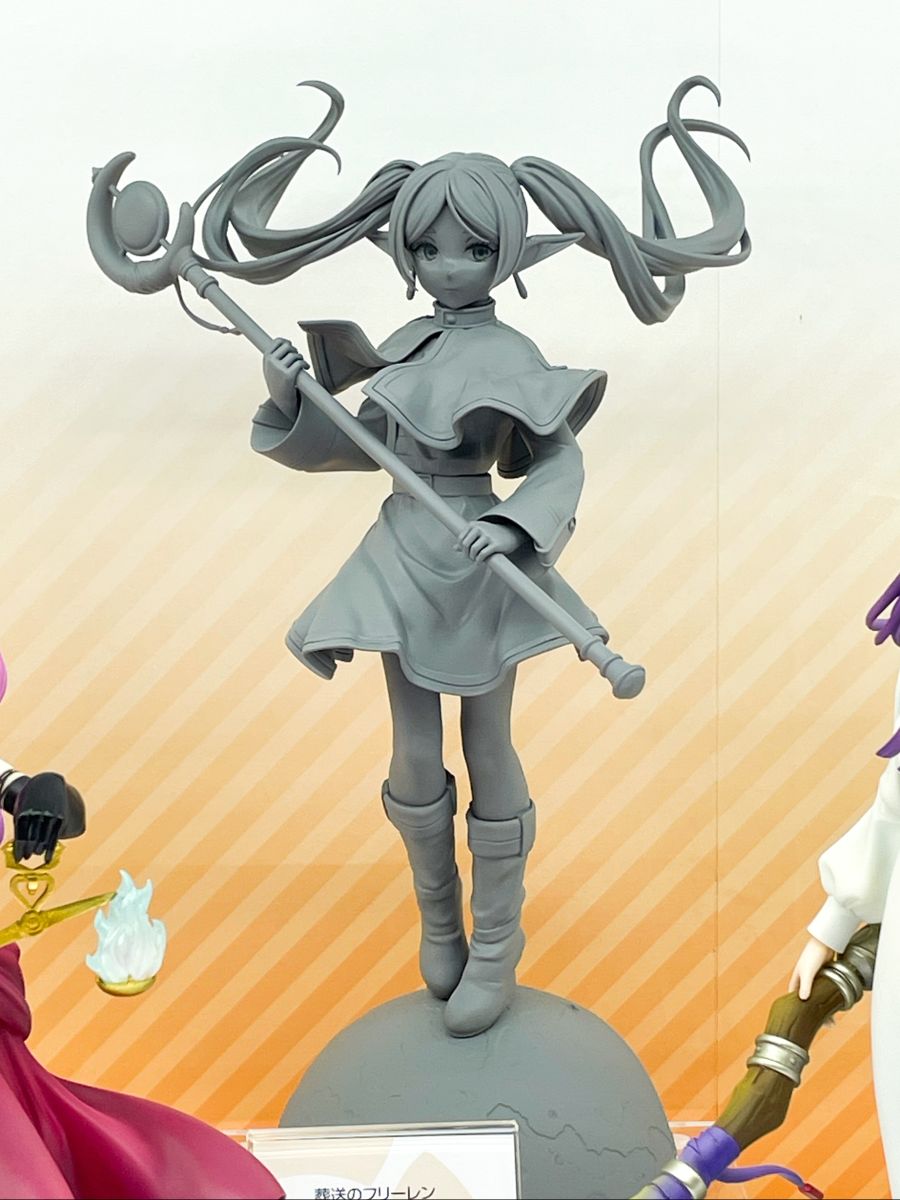 [큐즈 Q] 장송의 프리렌 계열 외 원페스 2026 겨울 신제품 전시 사진_12.jpg