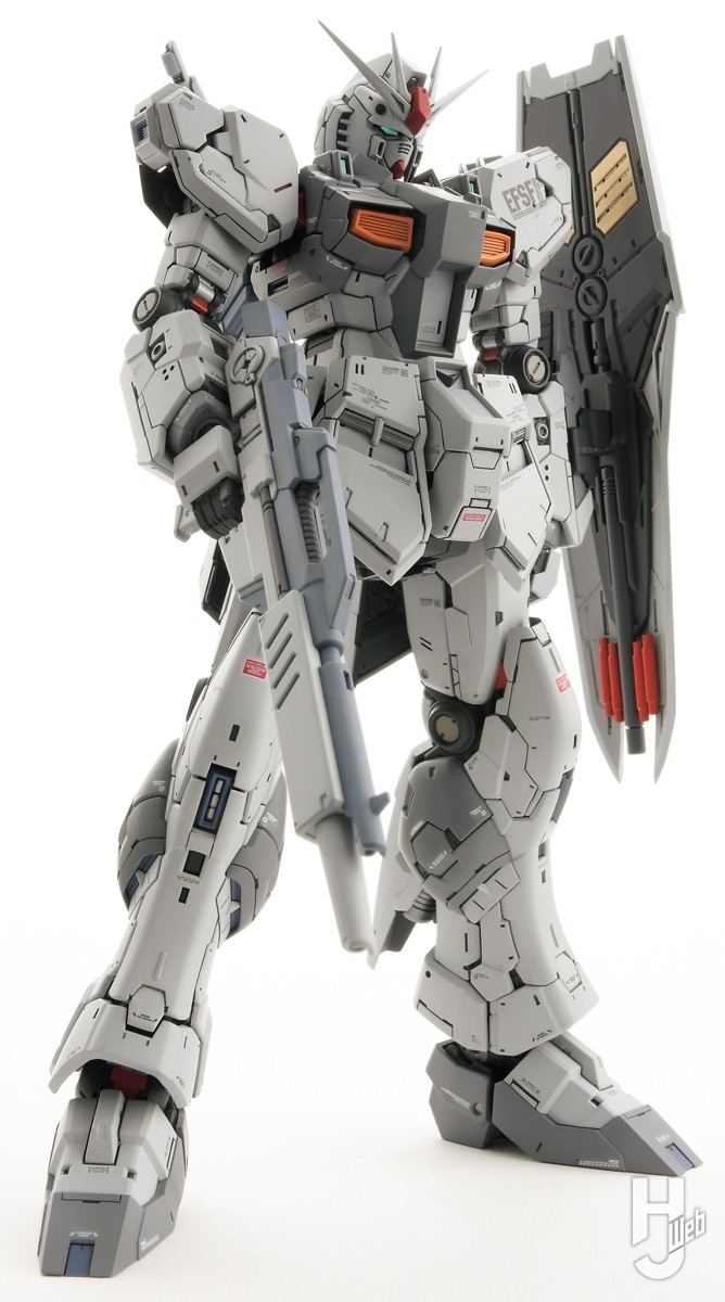 RG 뉴 건담 HJ 게재 나오키 님 퍼스트 로트 컬러 작례 2_3.jpg