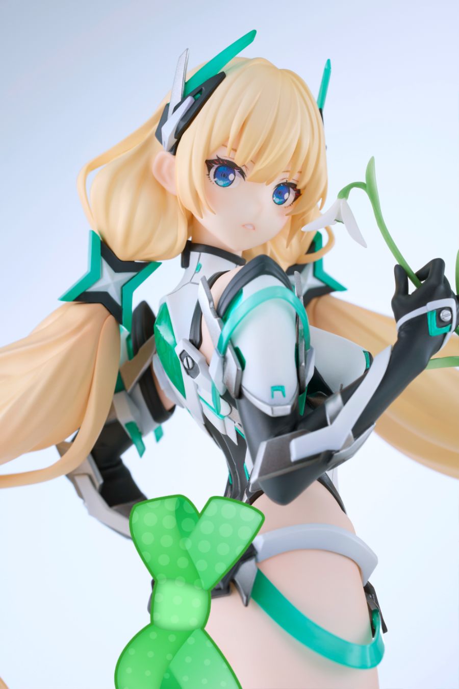 [굿 스마일] 낙원추방 - 안젤라 발자크 10th Ver 선행 정보 (모자이크)_3.jpg