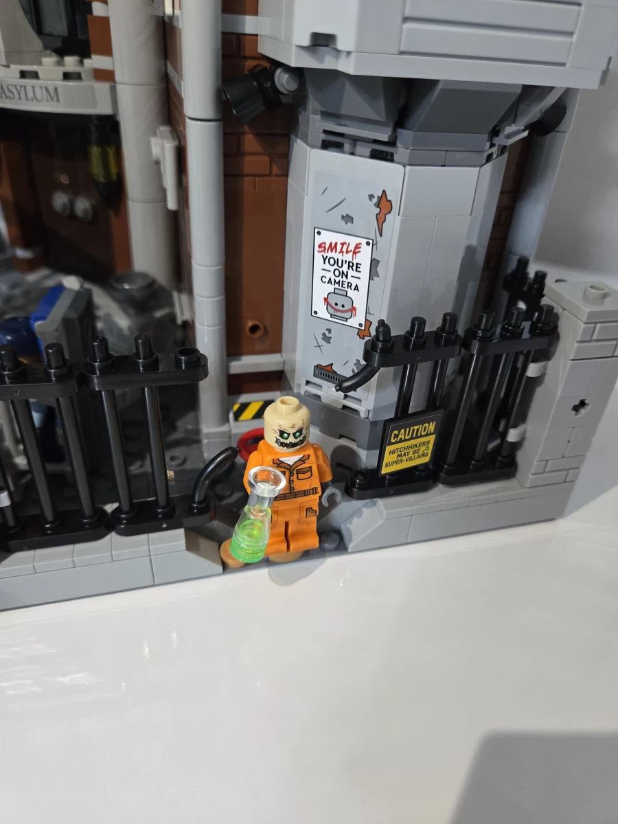 [DC] 살벌한 정신병원 레고 아캄 어사일럼 2025_21.webp