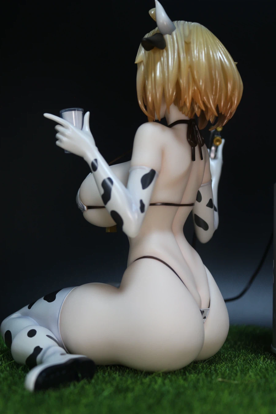 [PHAT!] 바니수트플래닝 소피아 F 셔링 젖소 비키니 Ver._9.webp