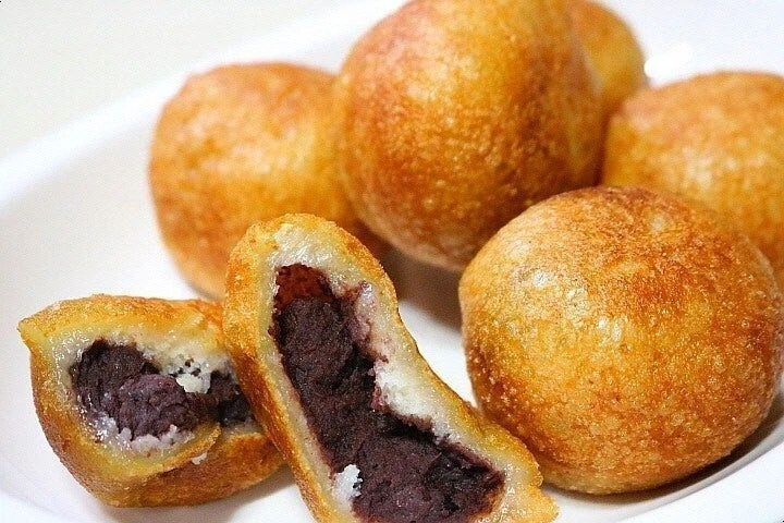 블루아카)"사쿠라코, 이건 두쫀쿠가 아니잖아!"_1.webp