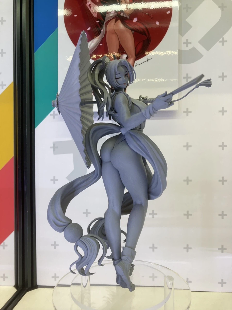 [메가 하우스] 시라누이 마이 by 히로아키 원형 전시 사진_1.webp