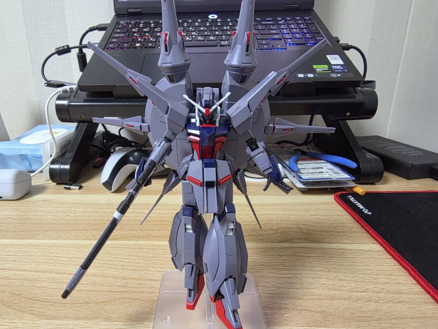 이제는 전설 아닌 레전드_5.webp