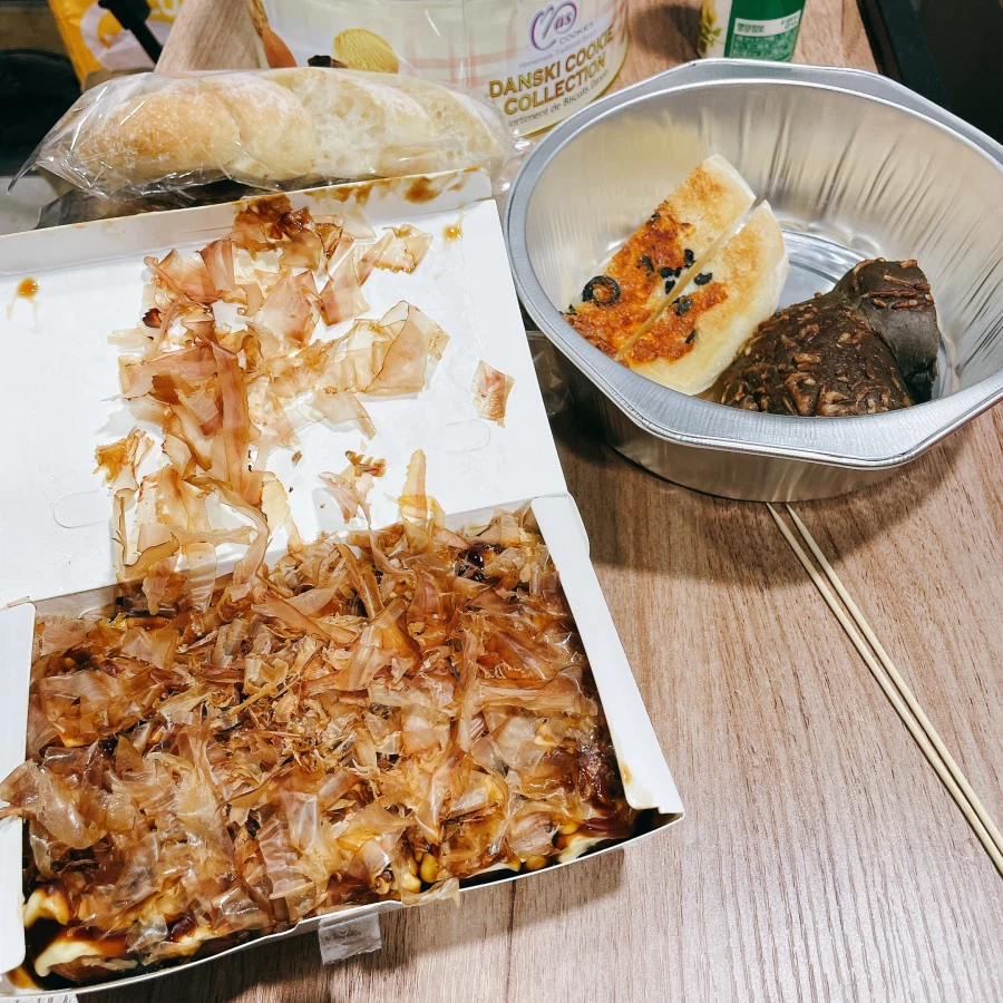 돼억시니) 타코야끼와 맛있는 빵_1.webp